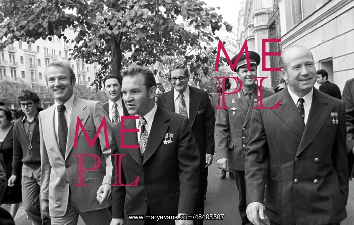 : American astronauts in Moscow, 1975 : American astronauts in Moscow, 1975