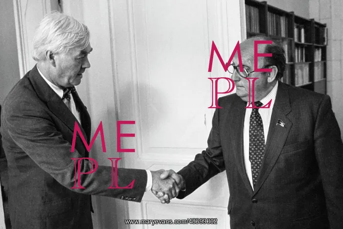: American Delegation Visits USSR : American Delegation Visits USSR