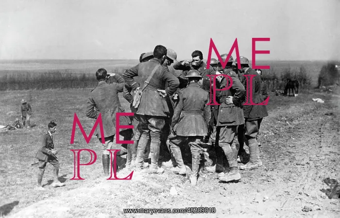 : American and English prisoners, 1918 : American and English prisoners, 1918