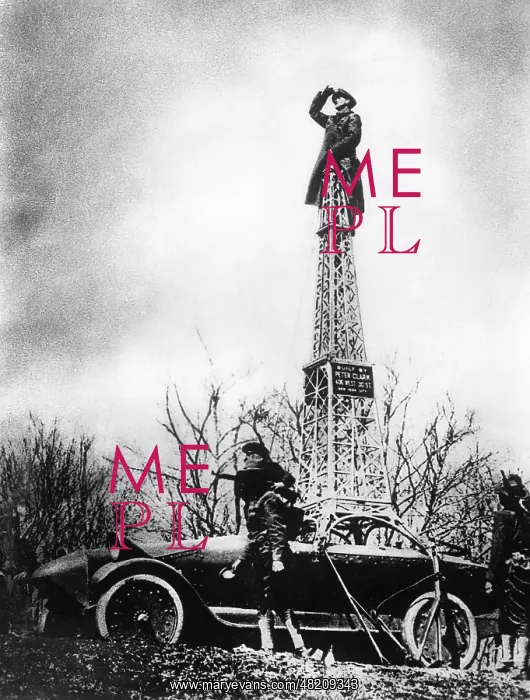 : American observation tower, 1917 : American observation tower, 1917