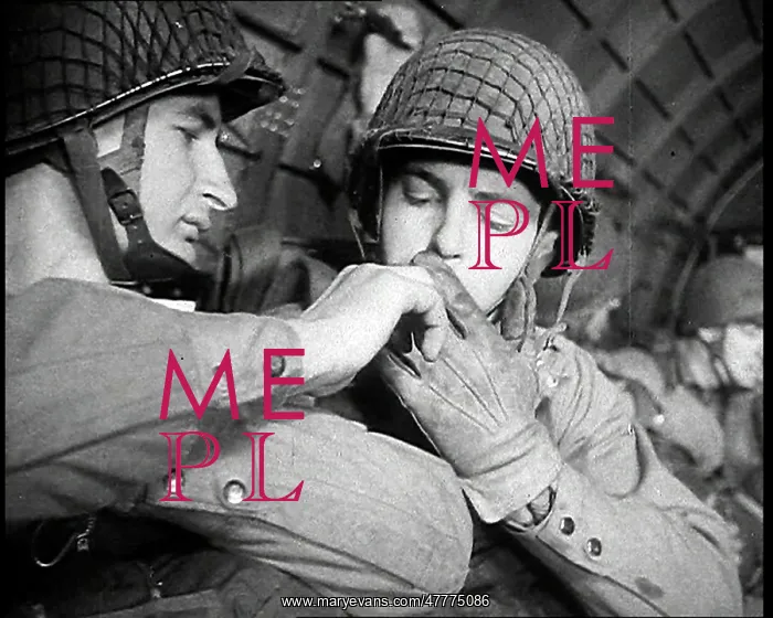 : American Paratroops Waiting To Jump From A : American Paratroops Waiting To Jump From A