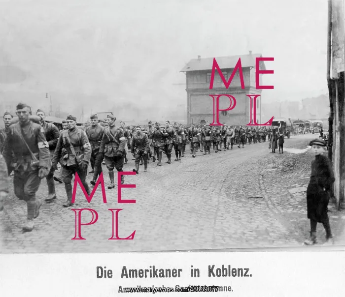 : American sanitary train in Koblenz, around the 1920s : American sanitary train in Koblenz, around the 1920s