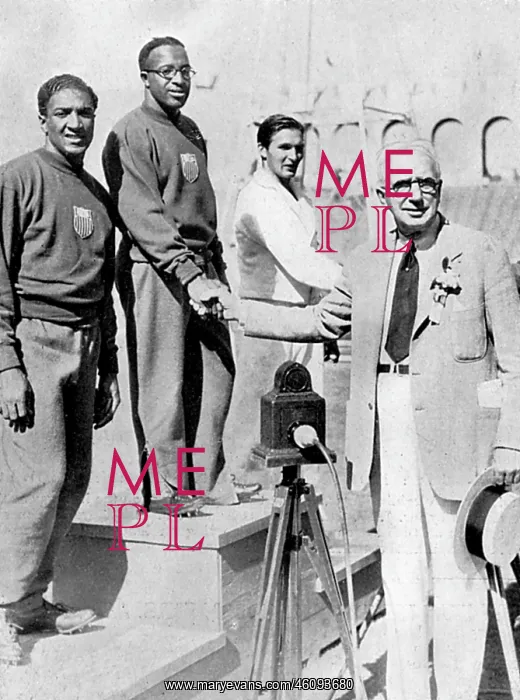 : American sprinters on the podium, 1932 Olympics : American sprinters on the podium, 1932 Olympics