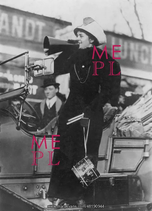 : American suffragette, 1913 : American suffragette, 1913