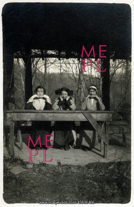  : Three American Women posing with hands on their chins