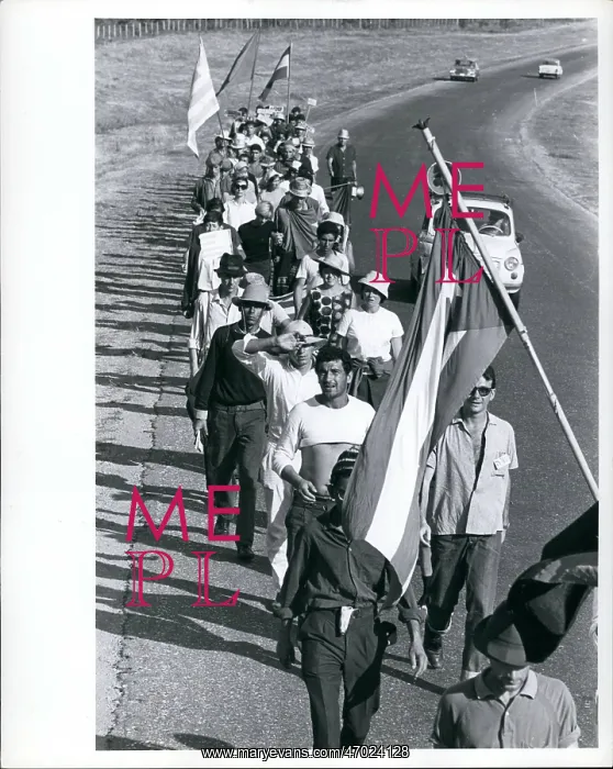 : Americana. 1967 - Leftist Demonstrators, Punta Del Este, Uruguay April 1967 O.K : Americana. 1967 - Leftist Demonstrators, Punta Del Este, Uruguay April 1967 O.K