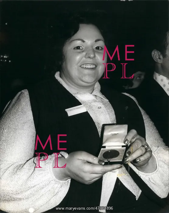  : Americana. Dec. 12, 1974 - Women Who Tried To Stop Armed Gang Wins Binney Medal
