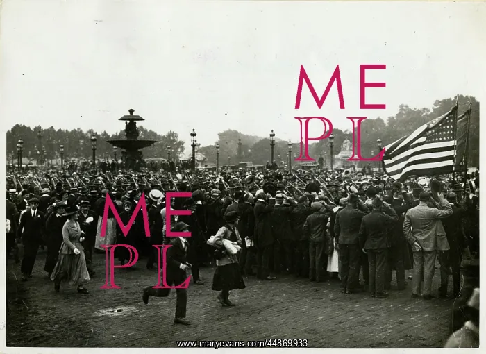 : AMERICANS IN PARIS 1917 : AMERICANS IN PARIS 1917