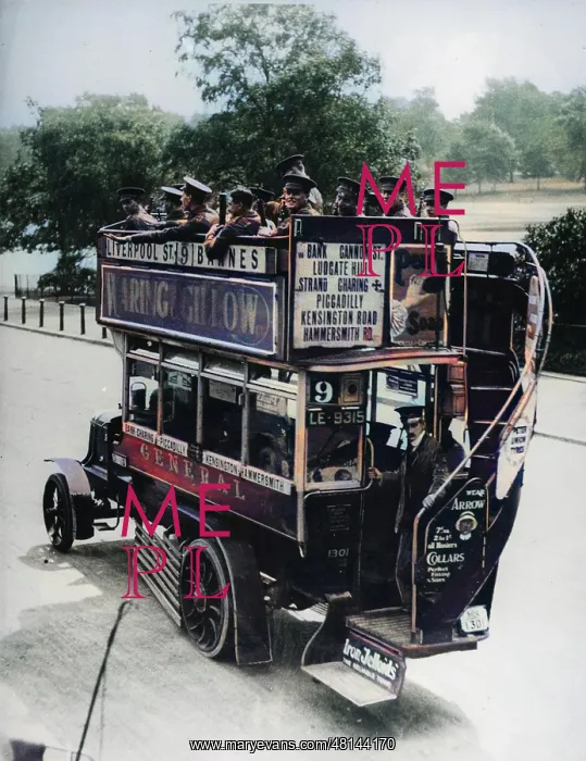 : Ammunition Bus, First World War : Ammunition Bus, First World War