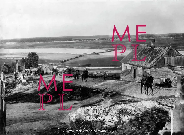 : Ammunition train on an emergency bridge, 1915 : Ammunition train on an emergency bridge, 1915