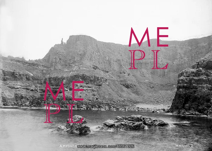 : Amphitheatre, Giants Causeway : Amphitheatre, Giants Causeway