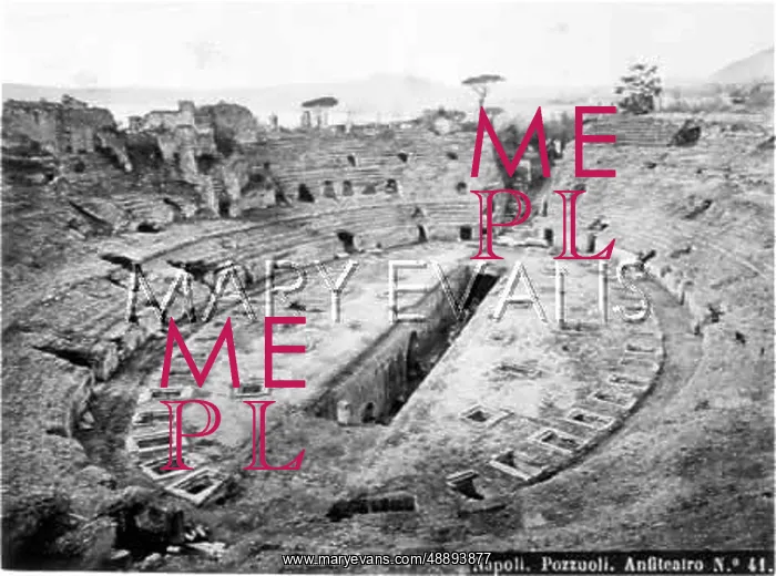 : AMPHITHEATRE OF POZZUOLI : AMPHITHEATRE OF POZZUOLI