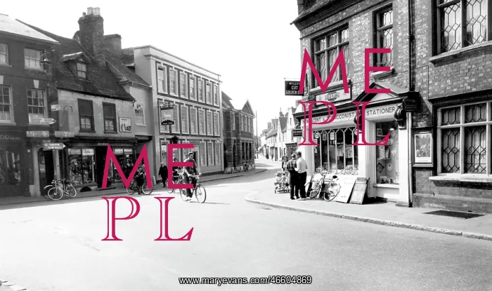  : Ampthill, Market Place c1955
