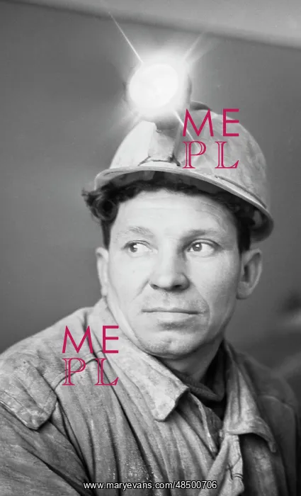 : Ananiev. KIROVSK, USSR. August 1, 1974. Hero of Socialist Labor : Ananiev. KIROVSK, USSR. August 1, 1974. Hero of Socialist Labor