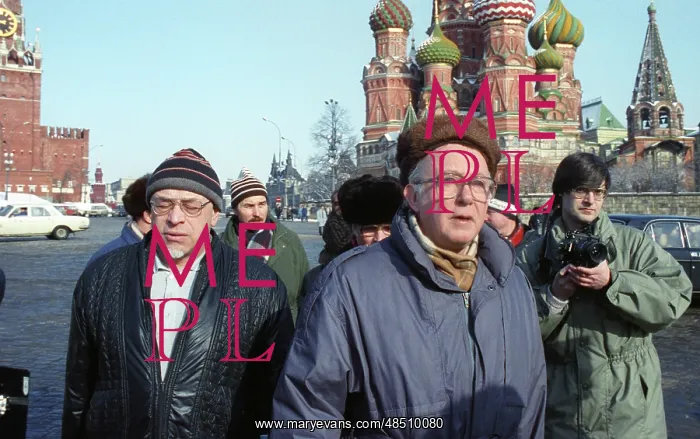 : Anatoly Denisov and Roy Medvedev in Red Square, 1992 : Anatoly Denisov and Roy Medvedev in Red Square, 1992