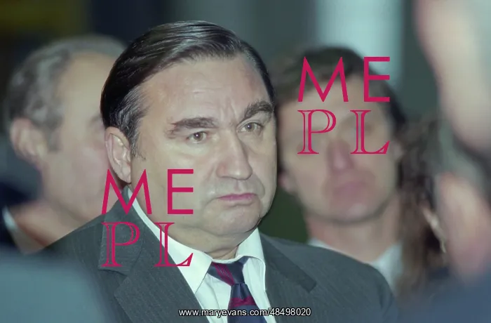 : Anatoly Kiselyov : Anatoly Kiselyov