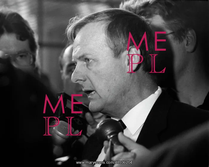 : Anatoly Sobchak at third congress of Peoples : Anatoly Sobchak at third congress of Peoples