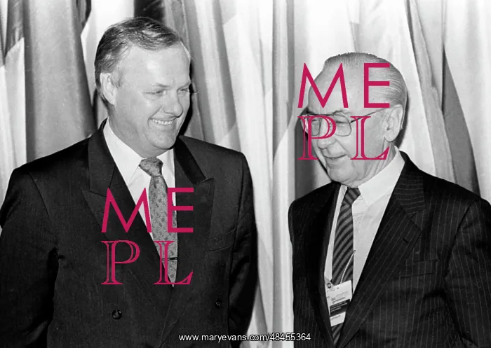 : Anatoly Sobchak meets Jacques de Larosiere, 1994 : Anatoly Sobchak meets Jacques de Larosiere, 1994