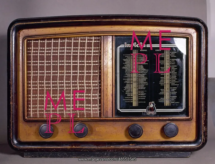 : Ancient radio receiver : Ancient radio receiver