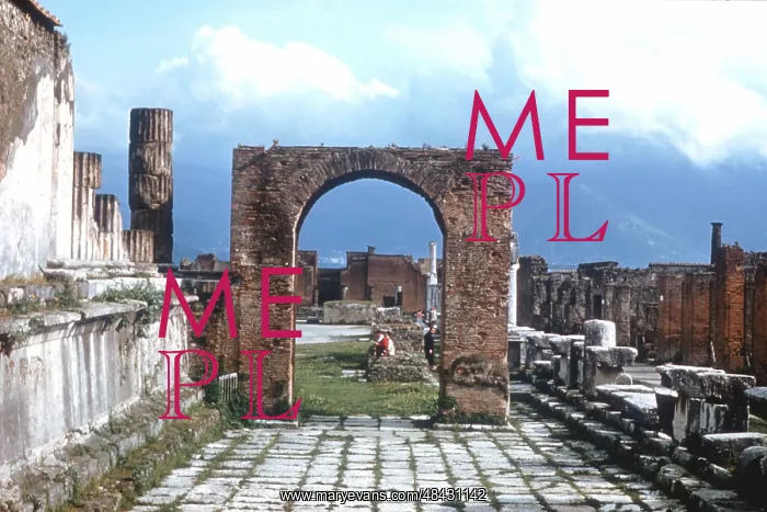 : Ancient Rome: Pompeii. Arch and paved walkway : Ancient Rome: Pompeii. Arch and paved walkway