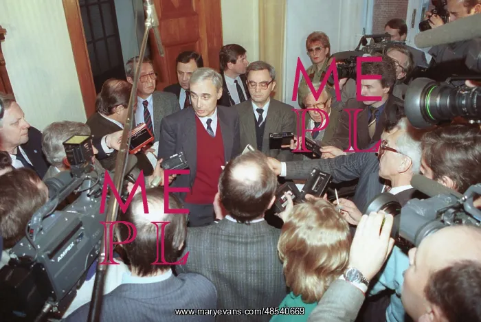 : Andrei Grachev, spokesman for USSR President Mikhail : Andrei Grachev, spokesman for USSR President Mikhail