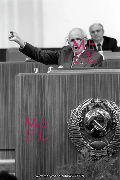 : Andrei Sakharov, 1989 : Andrei Sakharov, 1989