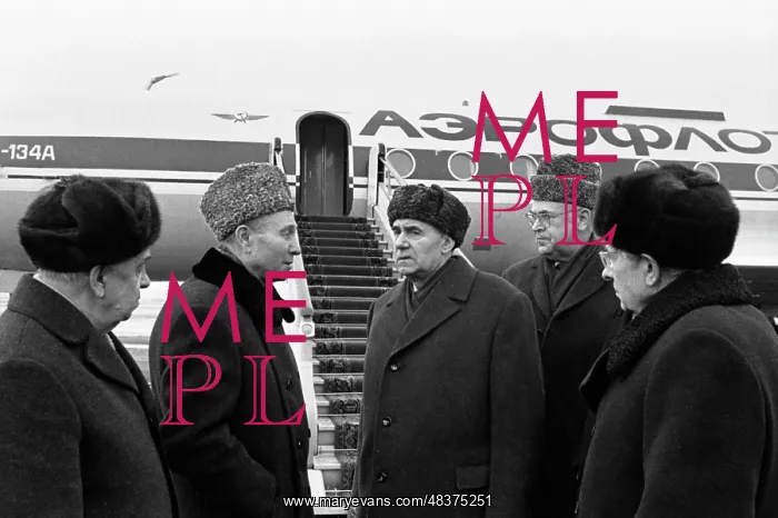 : Andrey Gromyko returning to Moscow : Andrey Gromyko returning to Moscow