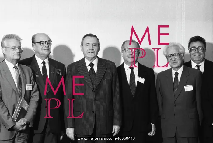 : Andrey Gromyko's Meeting with Scientists : Andrey Gromyko's Meeting with Scientists
