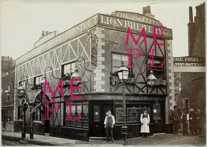 : The Angel Inn, Highgate, London : The Angel Inn, Highgate, London