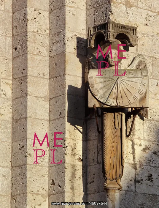 : Angel with sundial, Chartres Cathedral, Chartres, France : Angel with sundial, Chartres Cathedral, Chartres, France
