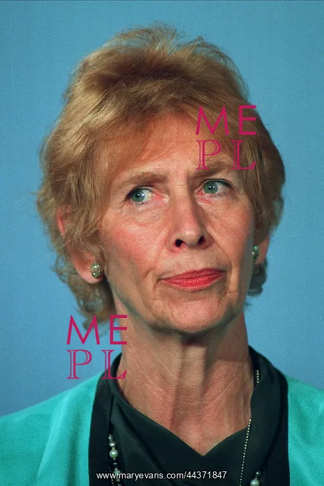  : Angela Rumbold MP
