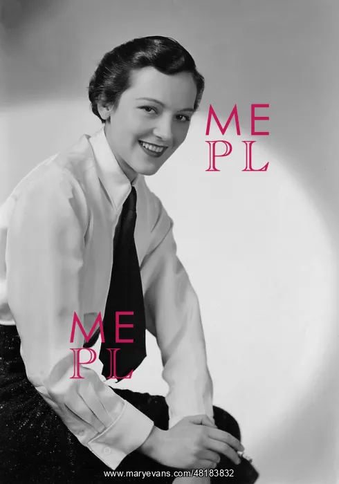 : Angela Salloker, 1935 : Angela Salloker, 1935