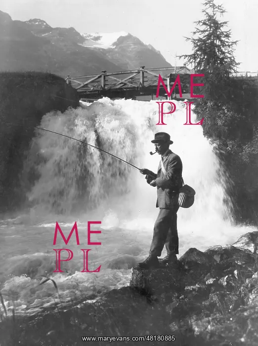 : Angler at the Inn River : Angler at the Inn River