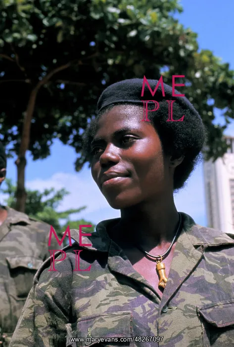 : Angolan residents, 1976 : Angolan residents, 1976