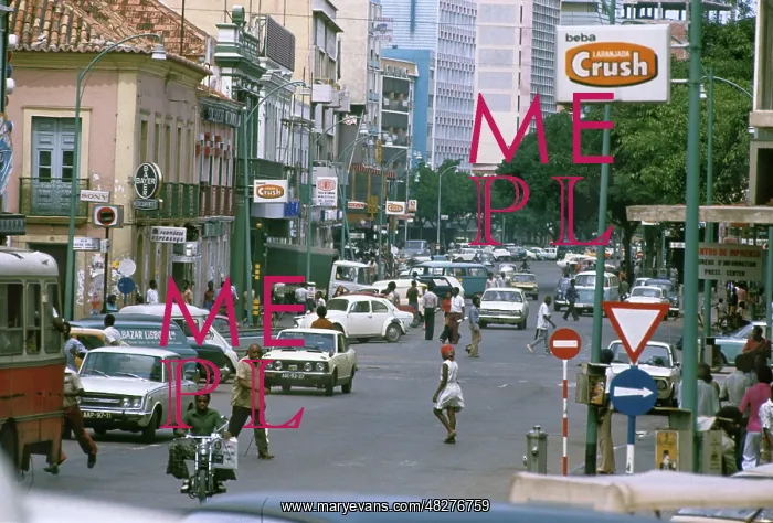 : Angola's capital Luanda, 1976 : Angola's capital Luanda, 1976