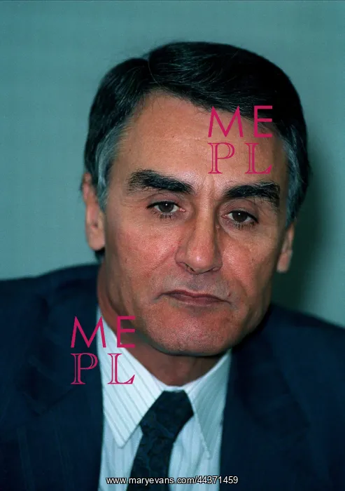  : Anibal Cavaco Silva