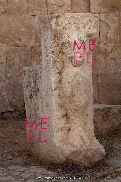: Animal sculpture, Jerash, Jordan : Animal sculpture, Jerash, Jordan