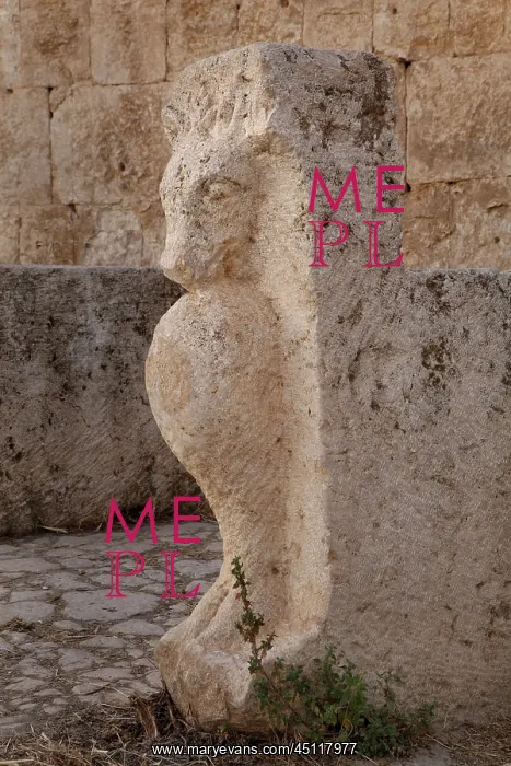 : Animal sculpture, Jerash, Jordan : Animal sculpture, Jerash, Jordan