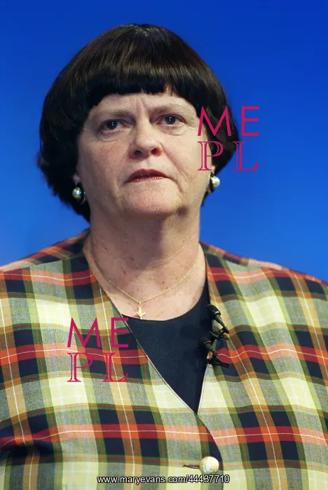  : Ann Widdecombe MP
