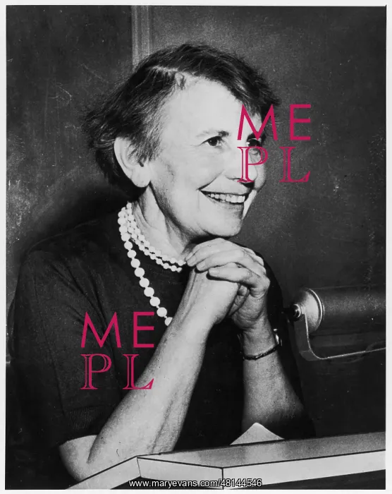 : ANNA FREUD : ANNA FREUD