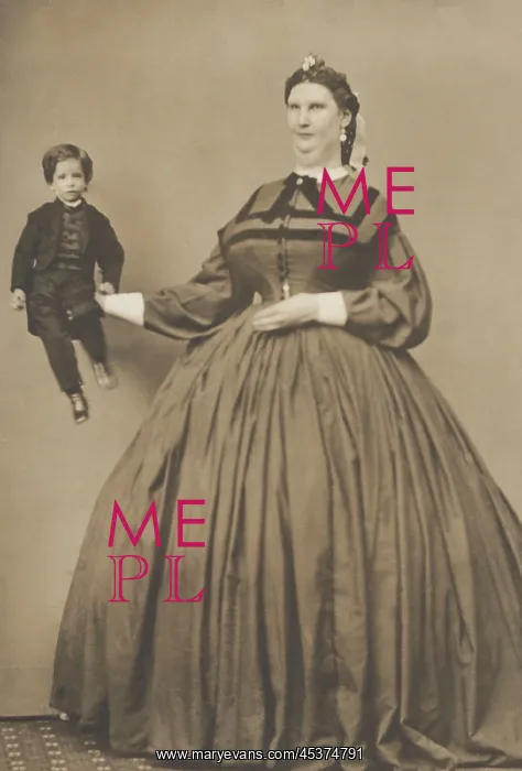 : Anna Haining Bates, (aka Anna Swan), holding : Anna Haining Bates, (aka Anna Swan), holding