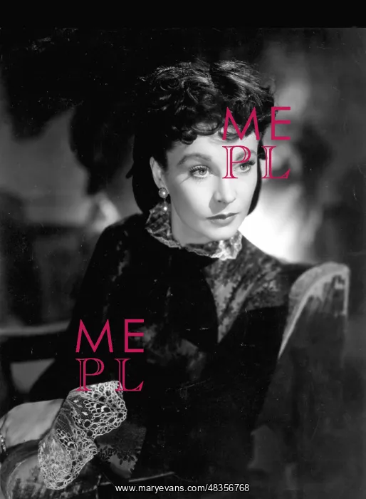 : ANNA KARENINA : ANNA KARENINA