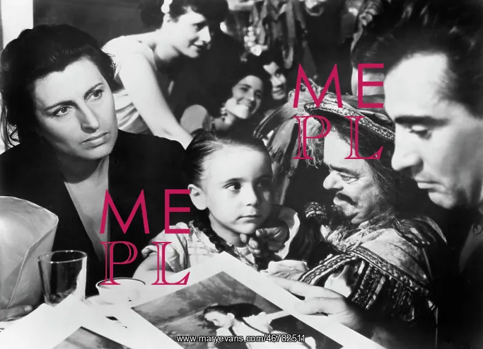 : Anna Magnani - actress - celebrity : Anna Magnani - actress - celebrity