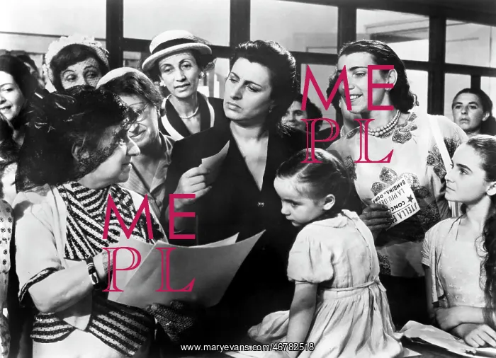 : Anna Magnani - actress - celebrity : Anna Magnani - actress - celebrity