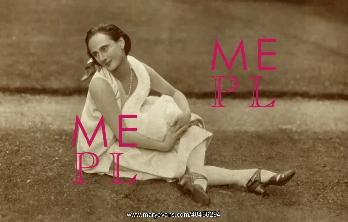  : Anna Pavlova at home