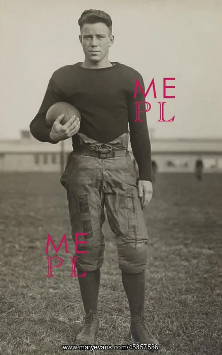 : Annapolis halfback, Tom Hamilton, 1924?26, rose : Annapolis halfback, Tom Hamilton, 1924?26, rose