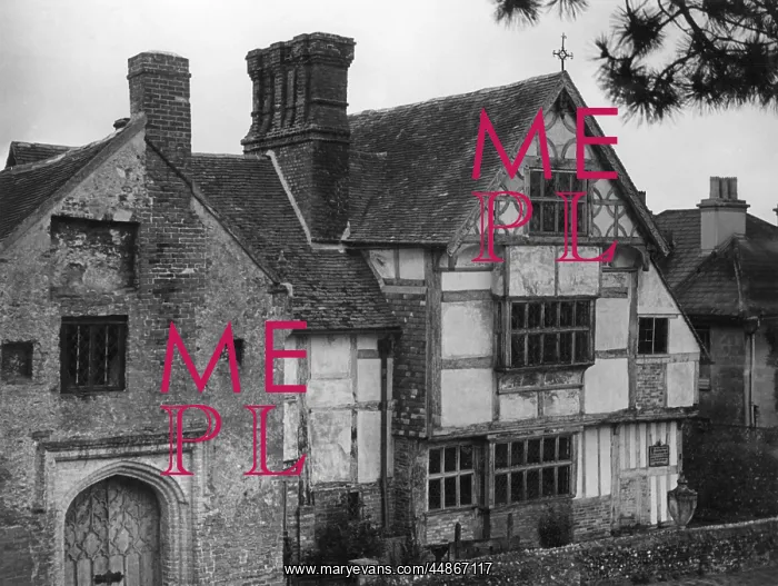 : ANNE OF CLEVES HOUSE : ANNE OF CLEVES HOUSE