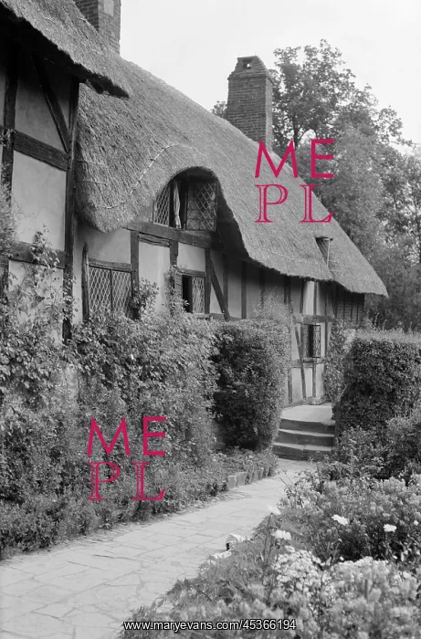 : Anne Hathaway's Cottage : Anne Hathaway's Cottage