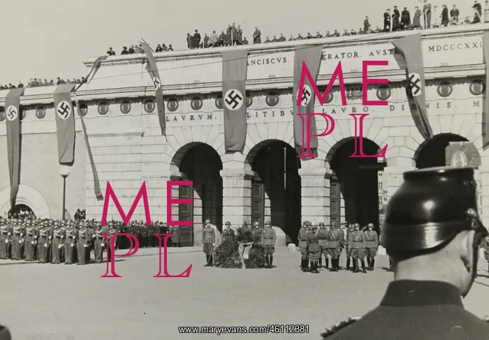 : Annexion of Austria to Germany - Hitler : Annexion of Austria to Germany - Hitler