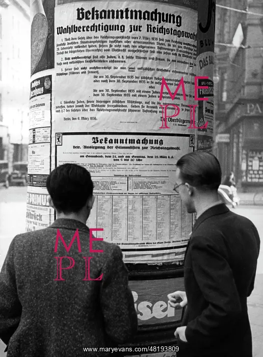 : Announcement on an advertising column in Berlin, 1936 : Announcement on an advertising column in Berlin, 1936